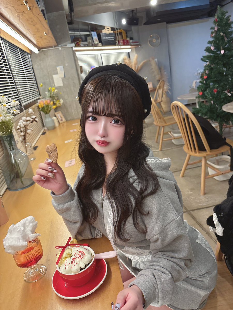 miyuu_cats0427's tweet photo. あざとくて何が悪いの？ https://t.co/ThPyC1hYOT