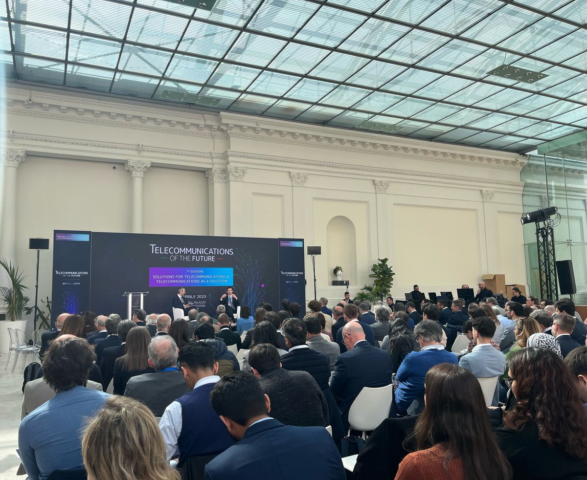 Oggi a #Telecommunicationsofthefuture con <a href="/LuigiGarofalo/">Luigi Garofalo</a> di <a href="/Key4biz/">Key4Biz</a> abbiamo parlato dell’equilibrio tra Stato e mercato nel settore #tlc, affrontando nodi come frequenze, prezzi e infrastrutture #AI. Sostenere gli investimenti tutelando la #competizione di mercato è centrale.
