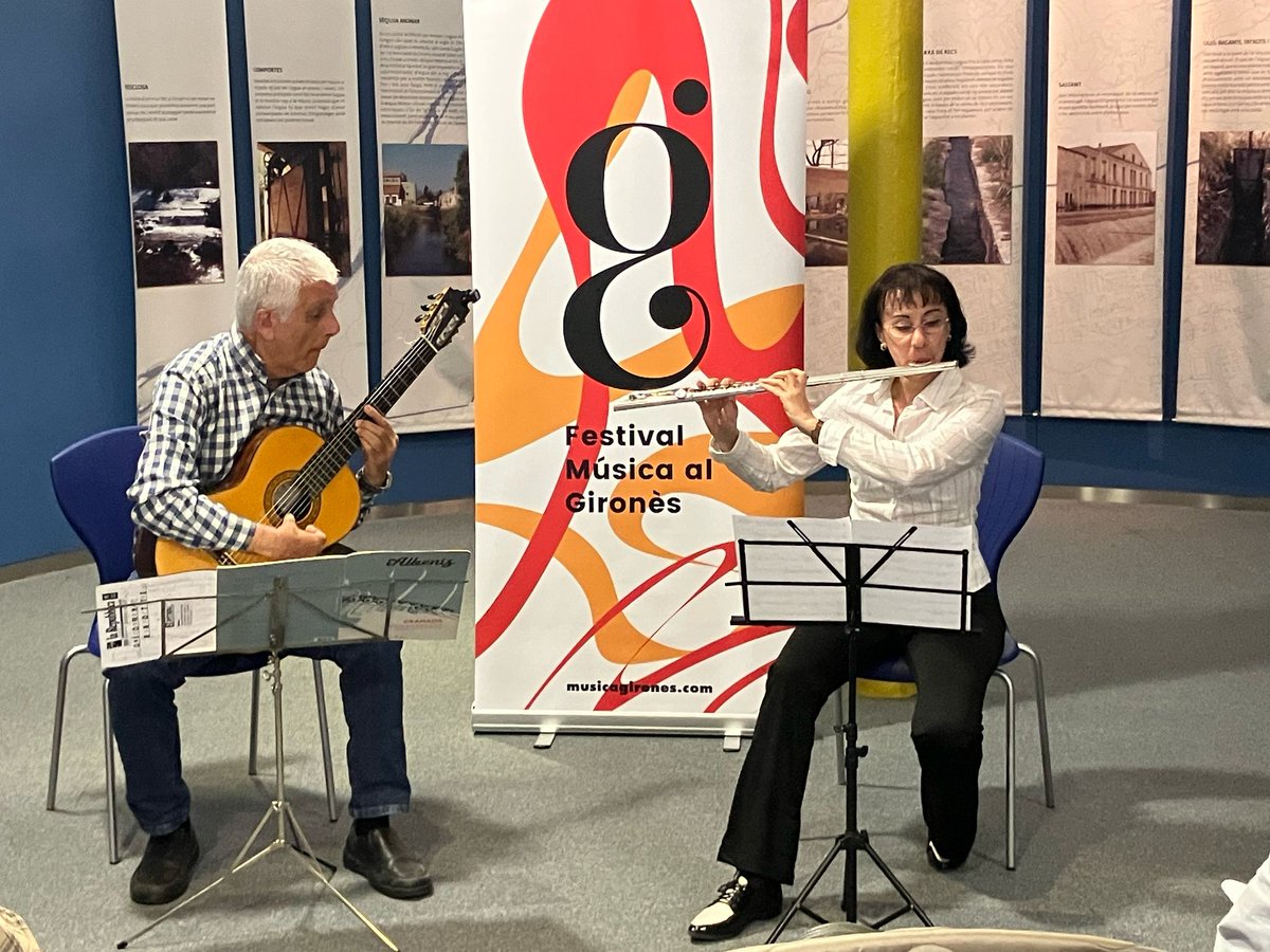 Ahir vam presentar la segona edició del Musica al Gironès. Gràcies als ajuntaments i institucions participants per fer-ho possible. #ajuntamentsalt #ajuntamentbordils #ajuntamentsantjordidesvalls #ajuntamentaiguaviva #ajuntamentcerviadeter #ajuntamentbescanó #ajuntamentflaçà