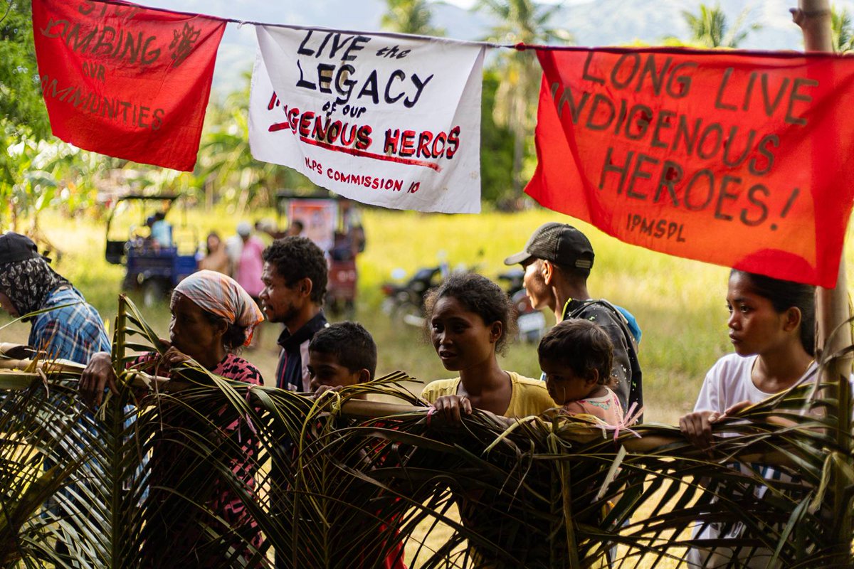 Mangyan Day 2025: Karapatan, Kabuhayan, Kultura, Kalikasan, Kinabukasan, ipaglaban kasama ang sambayanan

Various groups and indigenous peoples' rights advocates joined the celebration of Mangyan Day in Occidental Mindoro today April 9.

Photos by JCM/Altermidya