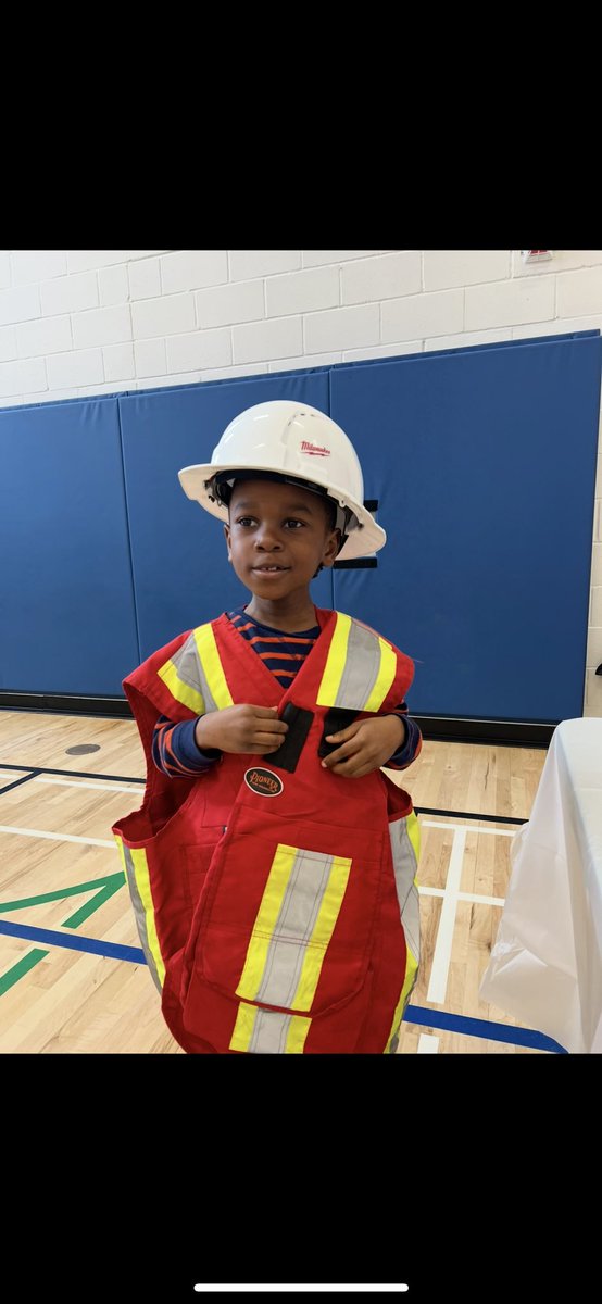 MsEmilieDarwin's tweet photo. Grade one career day!  @StJuanDiegoOCSB https://t.co/ySzj2t0KaP