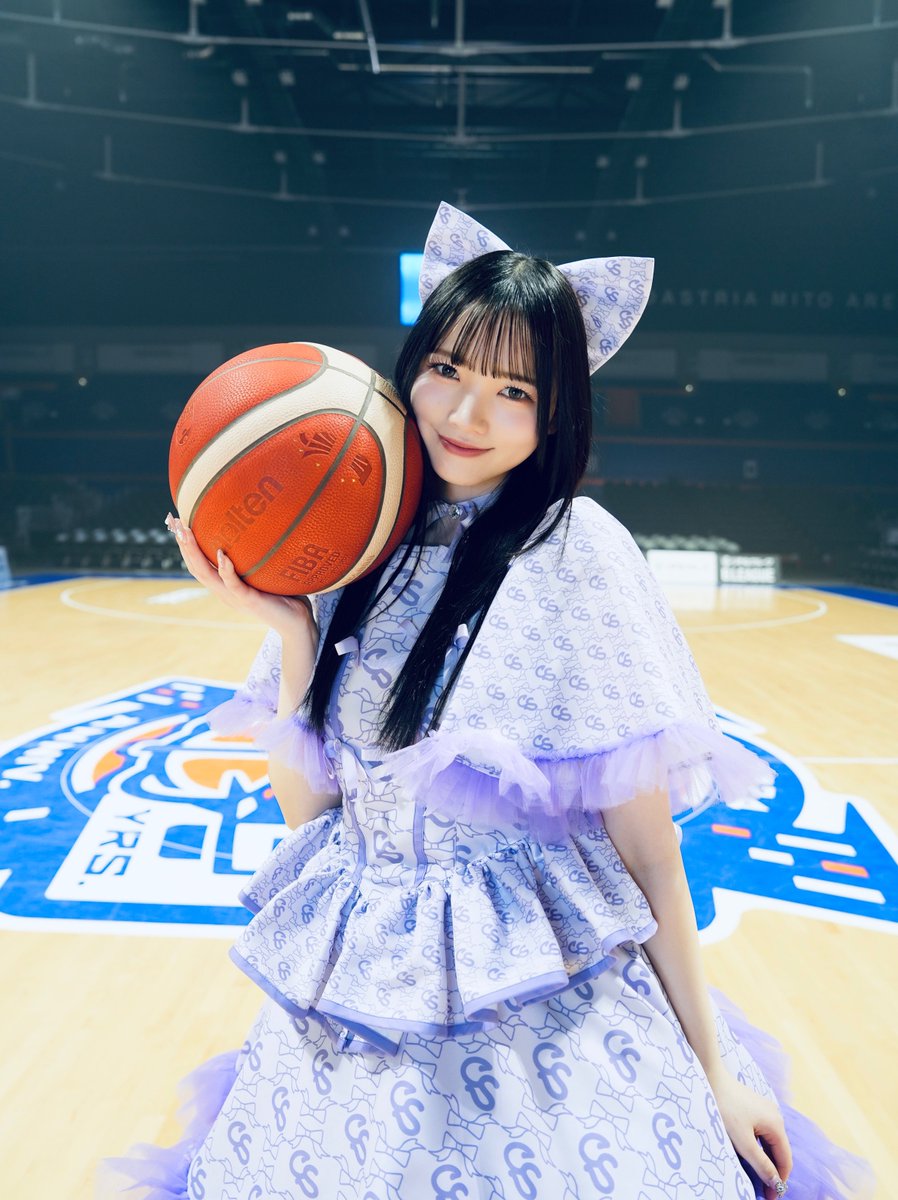 撮れたて写真①🏀✨》 ❤️佐野愛花 @aika_cs1126 🧡川本笑瑠