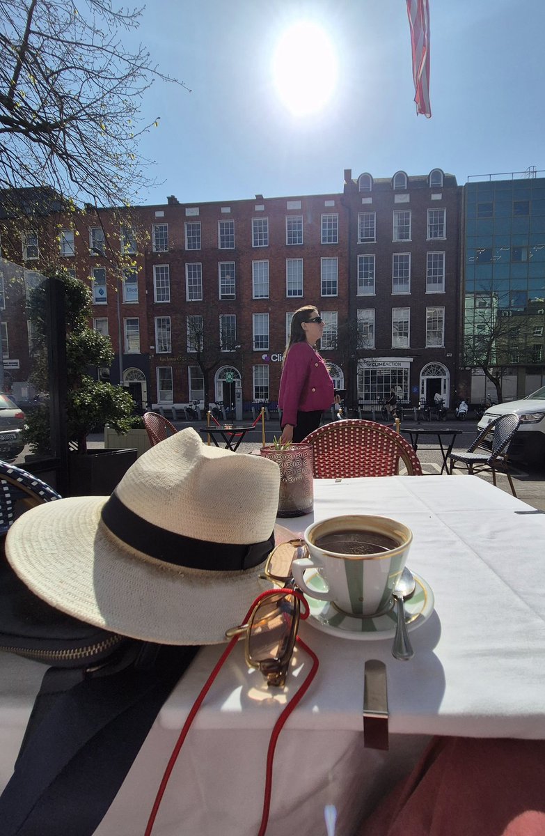 BillymacGill's tweet photo. Street Photography Cork Photo copyright Billy macGill. 09/04/2025. The ideal for coffee at 11 at the iconic Imperial Hotel on the Cork's South Mall this morning. #corkhidden #failteireland #cba #corkcitycouncil #corkcoco #tourism #environment #wellness #Cork #irishexaminer # https://t.co/gSW0juDgPO