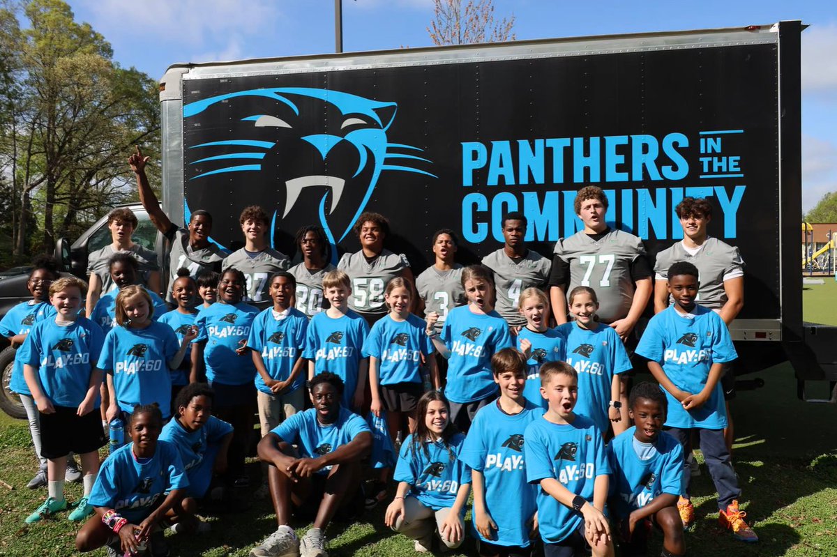 PanthersCR's tweet image. Happy #Play60 Camp season! Thank you to @myersparkfball for leading and encouraging students at Cotswold Elementary last week! 🏈🌟

@CharMeckSchools | @Panthers