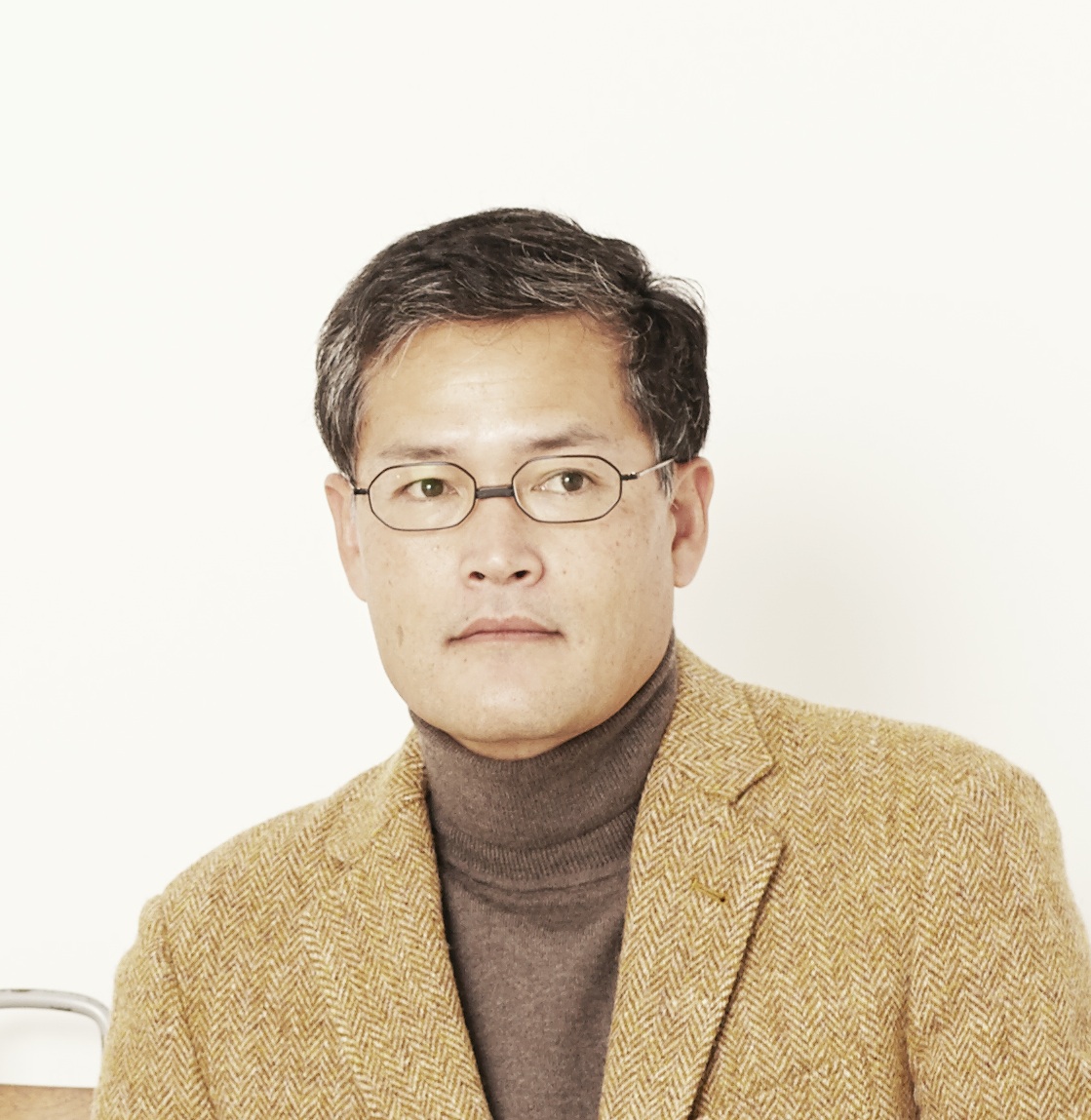 Dr. Tohru Natsume, CSO of the Robotic Biology Institute and Prime Senior Researcher at AIST, will share his groundbreaking vision of a future where humanoid robots like Maholo work hand-in-hand with scientists to revolutionize life science research 
@ CTRMS 2025