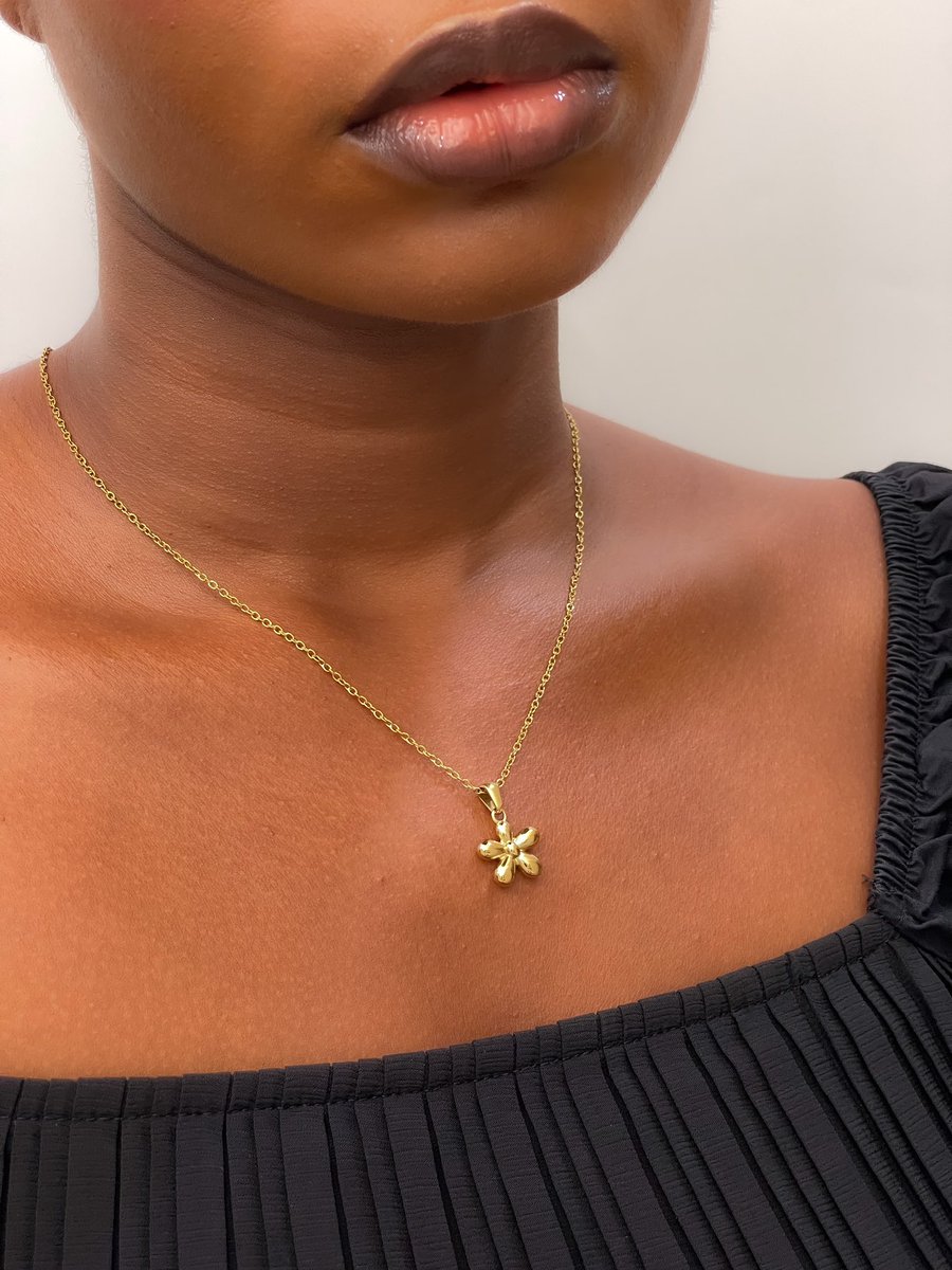 Jewelry store in Lagos (PBD/0020) tweet media