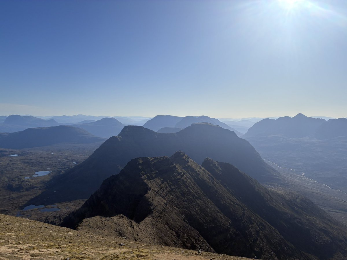 geordie_lakes's tweet photo. It’s great to be back up in the Torridon Mountains and in particular back up Beinn Alligin with @researchdreams - another stunning day in #Scotland for a run out in the big hills #fellrunner #running #mountains #torridon https://t.co/2SlPWlXTWF