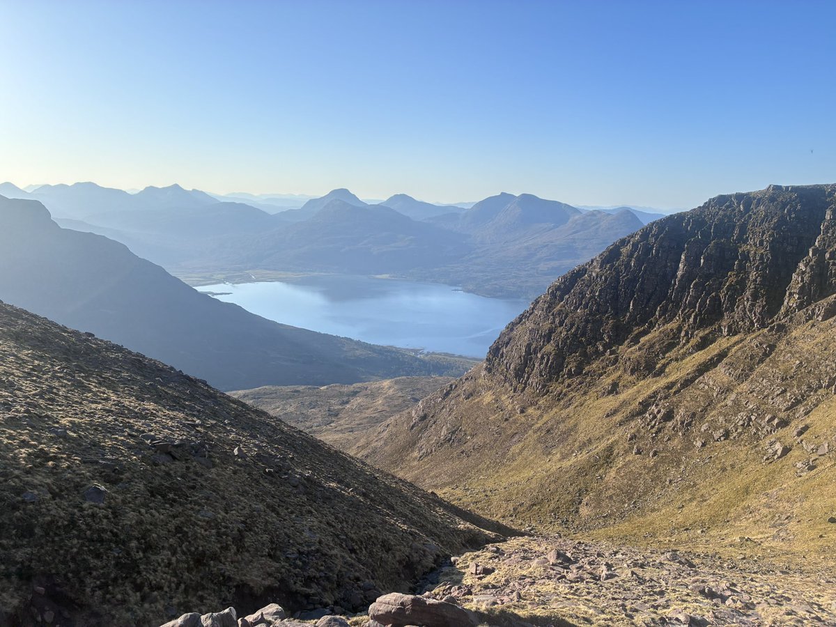 geordie_lakes's tweet photo. It’s great to be back up in the Torridon Mountains and in particular back up Beinn Alligin with @researchdreams - another stunning day in #Scotland for a run out in the big hills #fellrunner #running #mountains #torridon https://t.co/2SlPWlXTWF