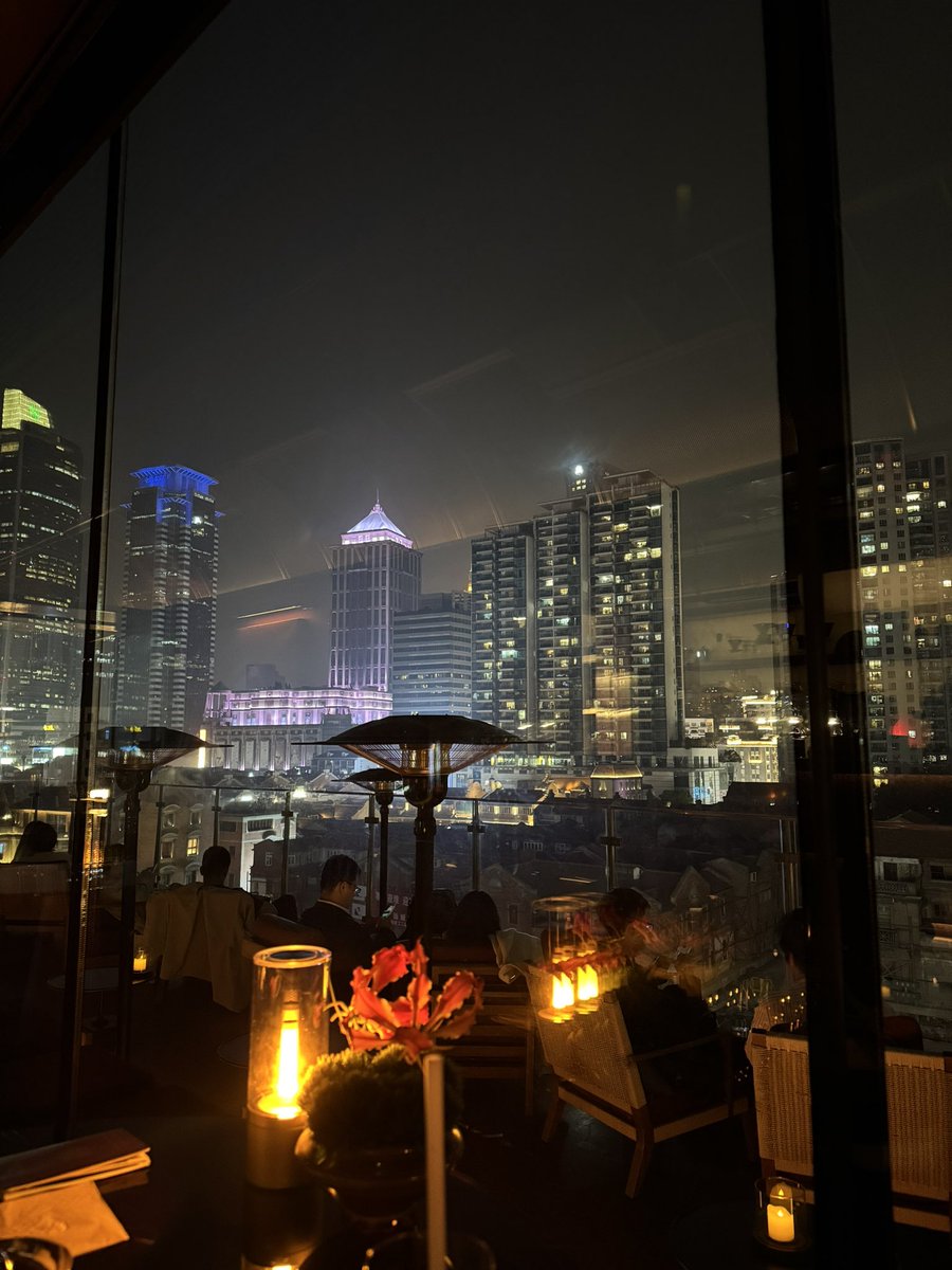 Exploring Shanghai!