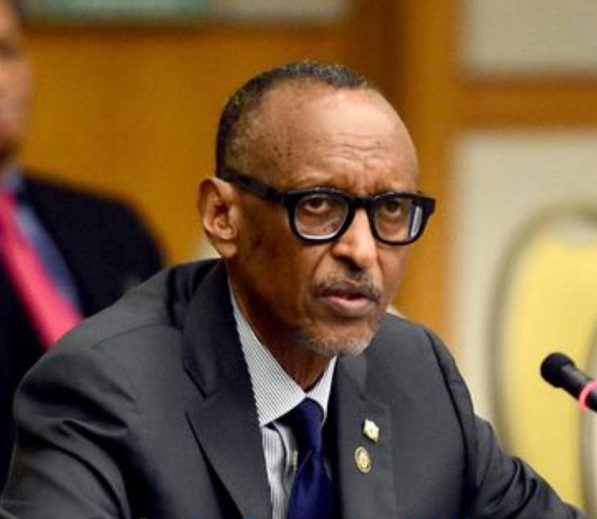 bettyMuzalendo's tweet photo. #Rwanda : Le Président Rwandais a vu #Bejamin_Netanyahu recevoir un mandat d'arrêt international de la #CPI.
Il sait que son tour va arriver très vite.
Et ça sera la dernière carte qui va achever complètement les aventures de l'homme qui depuis 30ans se voyait INTOUCHABLE ! https://t.co/6Ih5aR7ulE