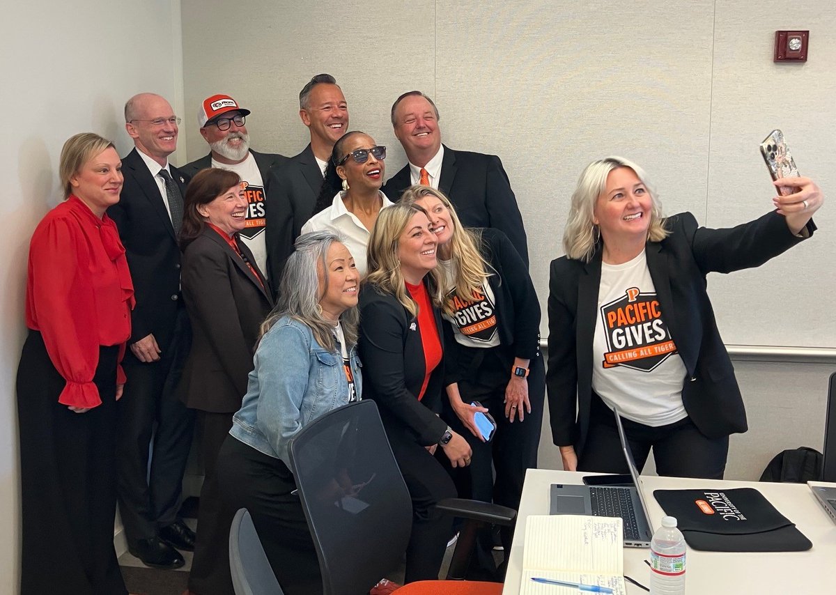 Just a few more hours before our #PacificGives 24 hours of giving ends today at noon. We had an amazing opening with VP Scott Biedermann leading the festivities at <a href="/DeRosaCenter/">DeRosa Center</a>. Please consider supporting our remarkable <a href="/UOPacific/">University of the Pacific</a> #students. #pacificproud