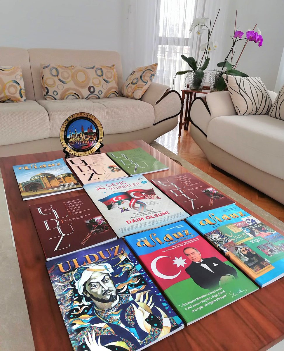 muhterem_sahin's tweet photo. Genç Yürekler'in Azerbaycan'daki gardaşı: Ulduz Jurnalı.
#Azerbaycan #Türkiye #GençYürekler #Ulduz @genc_dergisi https://t.co/1mDcfuNKbh