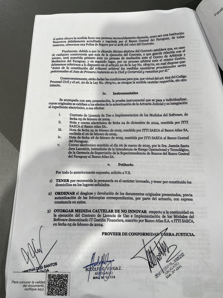 jtorresromero's tweet image. ⭕️ ESCENARIO CATASTRÓFICO. El abogado del banco Atlas fue el que describió un escenario catastrófico para justificar la obtención de su medida cautelar. Fueron ellos quienes mediatizaron su conflicto y ahora quieren acusar de “terrorismo financiero” a otros, siendo que su abogado…