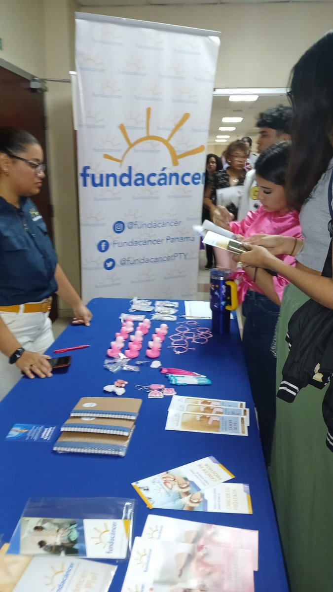 FundaCancerPTY's tweet photo. Participamos en la Feria de Salud de la @utppanama , fue una gran oportunidad para compartir información sobre la importancia de los chequeos preventivos y la adopción de hábitos saludables.
Agradecemos a la Dirección de Bienestar Estudiantil de la Universidad, por el espacio. https://t.co/SSXp8L5S2h