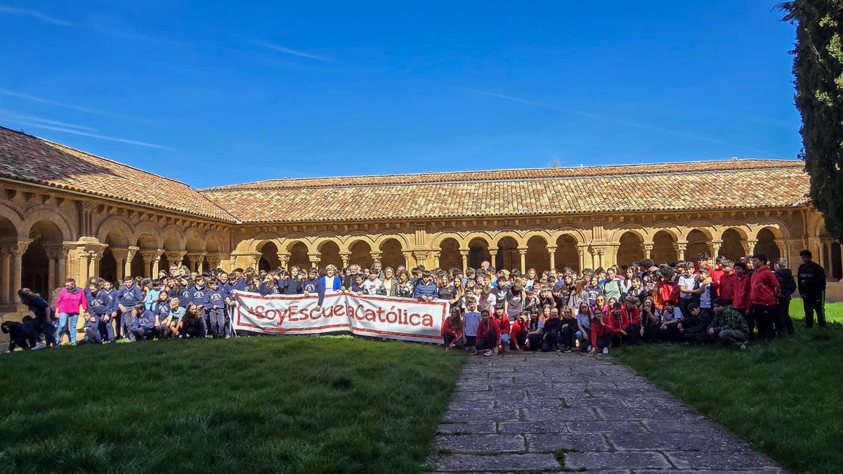 ¡Juntos lograremos un futuro prometedor repleto de humanidad y esperanza! 💪 
#Soria #Almazán #DíadeEscuelasCatólicasCastillayLeón #educación   #enseñanza #EducaciónQueTeInspira #Soyescuelacatólica #CyL #EscuelasCatólicas #CastillayLeón

eccastillayleon.org/escuelas-catol…