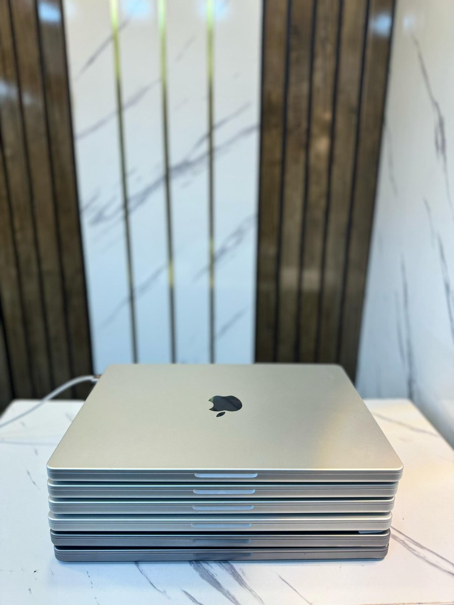 genuinephones's tweet photo. 2021 MacBook Pro
14” M1Pro
16GB || 512GB
₦1,700,000
Interested? WHATSAPP - 07032289686
CALL GENUINE ☎️ 07032289686
VISIT OUR STORE: M18 Tairas Plaza, 9 Somoye Osundairo Street Off GTBANK Computer Village
Ikeja
#genuinephonesng #macbook #macbookpro #macbookprom1pro https://t.co/egphunBToB