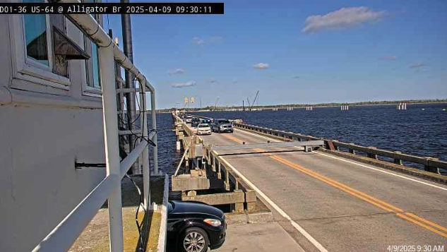 NCDOT NC12 (@ncdot_nc12) on Twitter photo Although this is not related to NC12, a heads up for those coming to/leaving the Outer Banks this morning (4/9): The Alligator River Bridge on US 64 is currently CLOSED to all traffic due to a vehicle crash. Although this is not related to NC12, a heads up for those coming to/leaving the Outer Banks this morning (4/9): The Alligator River Bridge on US 64 is currently CLOSED to all traffic due to a vehicle crash.
