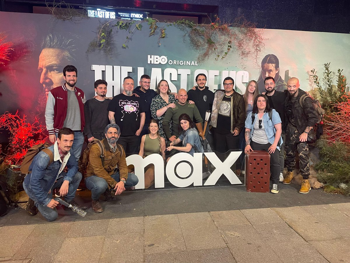 TheLastOfUsES's tweet photo. Porque si nuestra comunidad es la mejor pues se dice y ya está 🙌. https://t.co/IKTXqOeWnh
