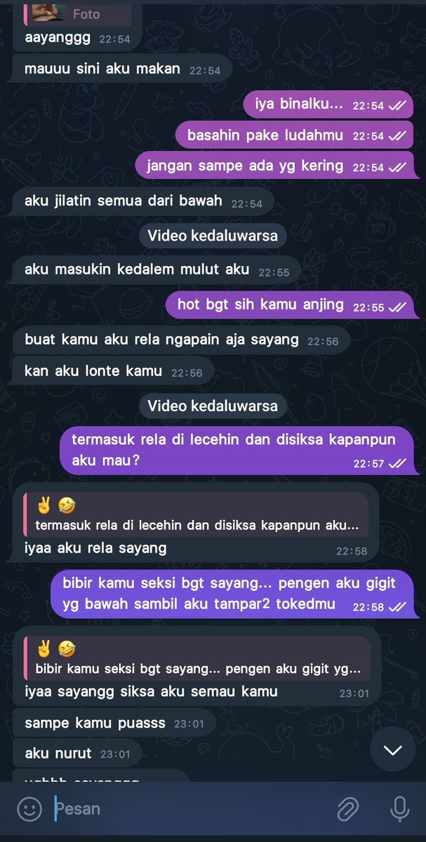 RawanBecek's tweet photo. dia keenakan dipake sama suami orang hahaha https://t.co/qpGahELeNs