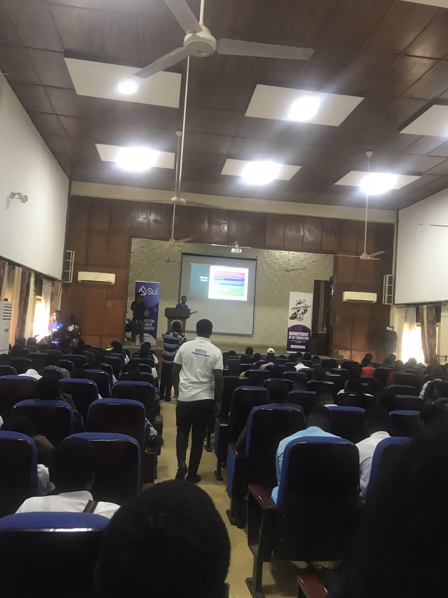 NOK_TECH1's tweet image. Onboarding workshop 💪 Live @uew_official for the @SuiNetworkGhana @SuiFamOfficial @suiMoveAfrica Alot of transactions per second #web3 #suionboarding #web3MadeSimple
Let’s explore web3 together #suiblock3MadeSimple
Arsenal Declan Rice