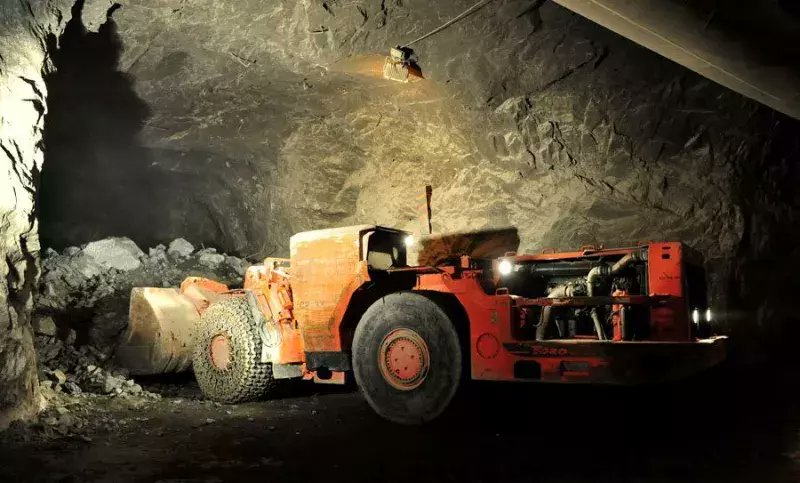 BrazilMineral's tweet photo. FERROLIGAS | Ferbasa vai implantar mina subterrânea e nova fábrica de ferrocromo na Bahia | Brasil Mineral
#ferbasa #ferroligas #projetos
https://t.co/RyzGRk5gsj https://t.co/cmct5nnXD8