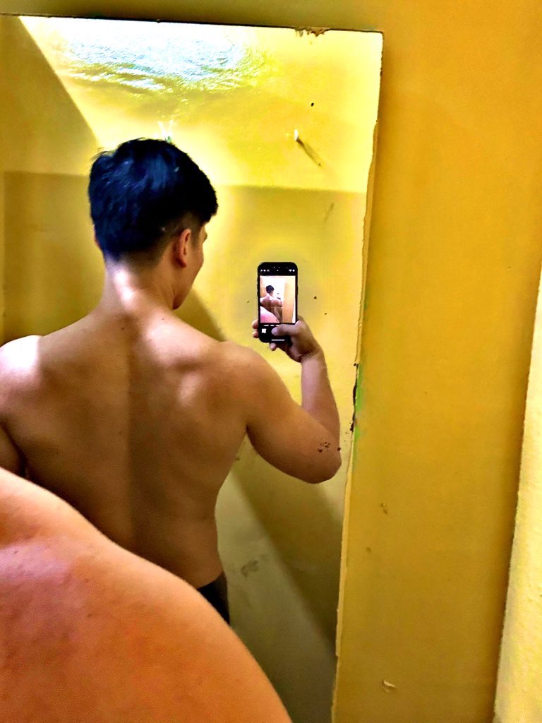GC_2600's tweet photo. Parang masarap magpamasahe after mag gym 😁  San kaya maganda dito sa #BaguioCity https://t.co/llzvUUqimS