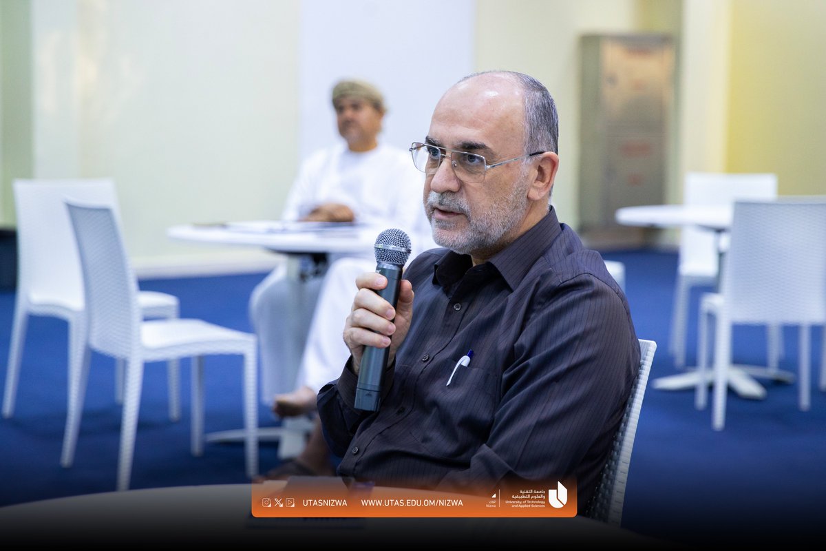 utasnizwa's tweet photo. @moheriom أما اليوم الثاني، فقد تضمّن ورشة عمل حول استراتيجيات اختيار المجلات العلمية وتقديم البحوث"، قدمها د. محمد عطاالله، أستاذ الصحة النفسية بكلية التربية بالرستاق، ناقش خلالها المعايير العلمية لاختيار المجلات المحكمة، @utas_rustaq https://t.co/ThO1TipRmL