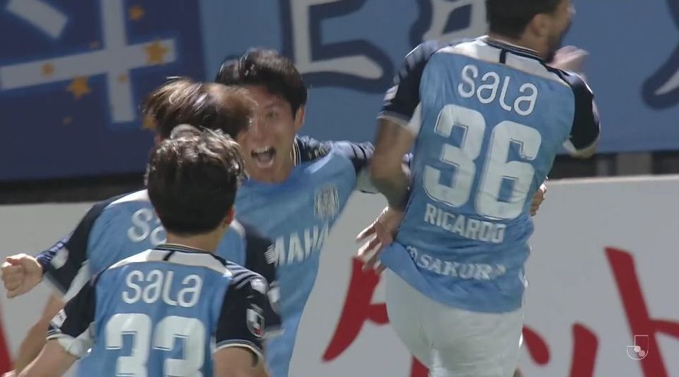 domesoccer's tweet photo. ブログ更新：【ルヴァン杯 磐田×清水】ルヴァン杯で実現した静岡ダービーは磐田に軍配！リカルドグラッサの勝ち越し弾が決勝点に #spulse #jubilo
https://t.co/5fZ8c0N4em https://t.co/DG4YdmMVlb