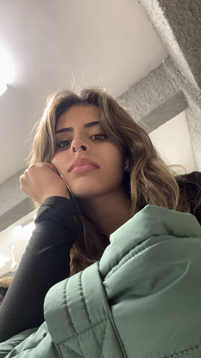 Bndidabrat's tweet photo. I’m so tired of the fakes!! I want us to make eachother happyyyyy im new and I need a REAL sd https://t.co/6dPUafF3xS