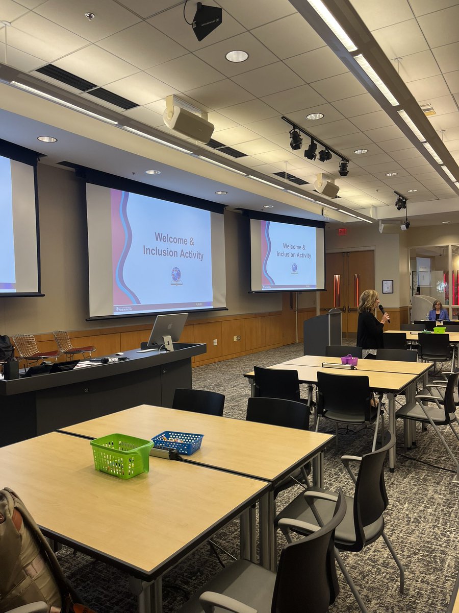 Kelly Schultz tweet media