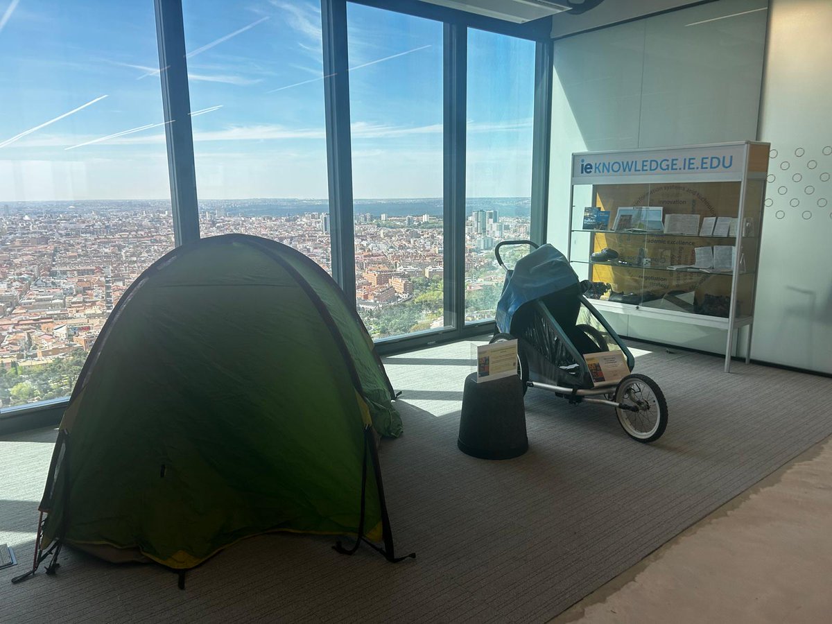This week Nacho Dean is 🌟In the Spotlight🌟

Join us in celebrating International Book Day at IE University with Nacho Dean, the first Spaniard to walk around the world and swim between continents.

Ready to be inspired?
e.cglink.me/2kb/r300376791