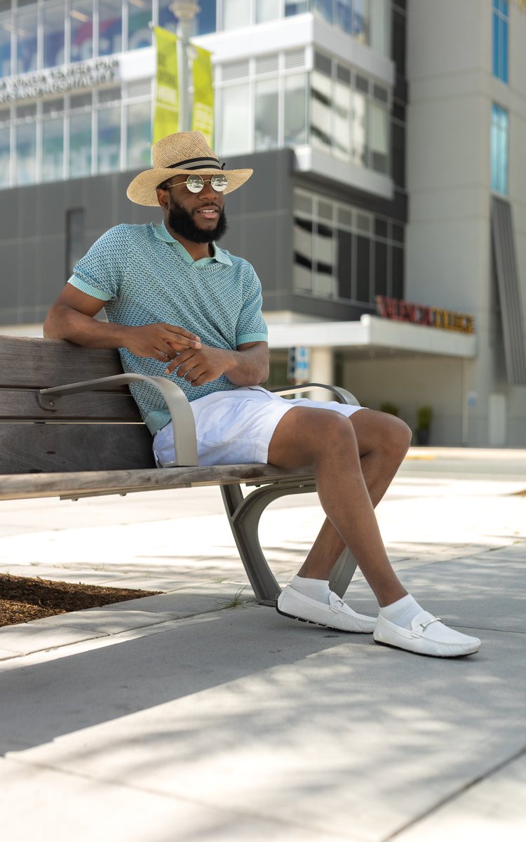 blackcavii's tweet photo. Spring is that tricky in-between season where your wardrobe has to walk the line. That’s exactly what I set out to do with this look: easygoing, warm-weather-ready, but still polished enough to turn heads. #MensFashion #CasualMensFashion #Menswear https://t.co/abSH8H1aPg