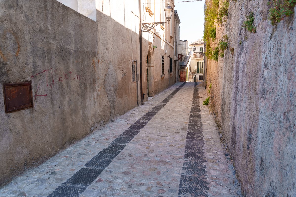 StasiFlavio's tweet photo. Il bello dei progetti di #rigenerazioneurbana che stiamo realizzando è che fanno tornare all'antico splendore luoghi abbandonati da anni.
Ecco alcune foto dei percorsi di San Domenico e dei cantieri ex Carcere e Palazzo Francalanza.
#coriglianorossano #PINQuA https://t.co/RbIw1IrpVH