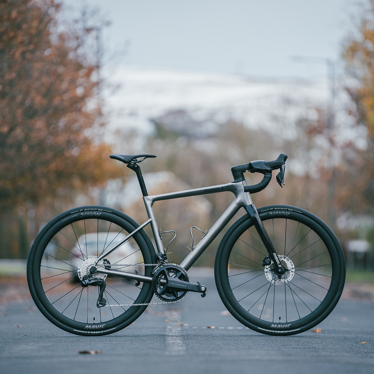 RibbleCycles's tweet image. For Riding Without Limits
The Allroad Ti blends timeless craftsmanship with modern performance in a frame built to last a lifetime. spkl.io/6003faMYS

#AllroadTi #RibbleCycles #TitaniumBike #RideWithoutLimits #EnduranceMachine #CraftedForTheRoad #TiForLife