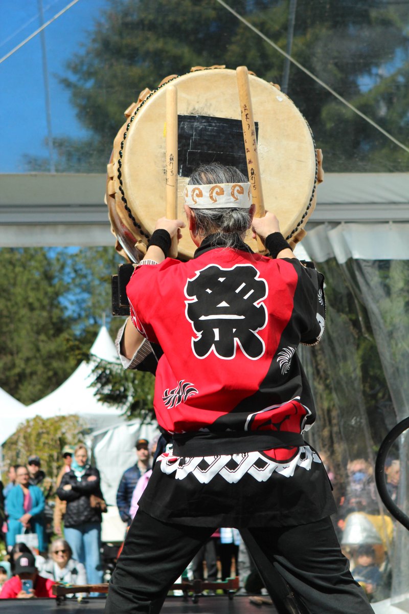 VanDusen Garden (@vandusengdn) on Twitter photo ☀️ Sunny skies are in the forecast for Sakura Days Japan Fair! Experience the beauty and traditions of Japanese culture on April 12 & 13. Enjoy cultural performances, food vendors, and more.
🎟️Special event ticket required for garden entry April 12 & 13: 
bit.ly/4cpb1ov ☀️ Sunny skies are in the forecast for Sakura Days Japan Fair! Experience the beauty and traditions of Japanese culture on April 12 & 13. Enjoy cultural performances, food vendors, and more.
🎟️Special event ticket required for garden entry April 12 & 13: 
bit.ly/4cpb1ov