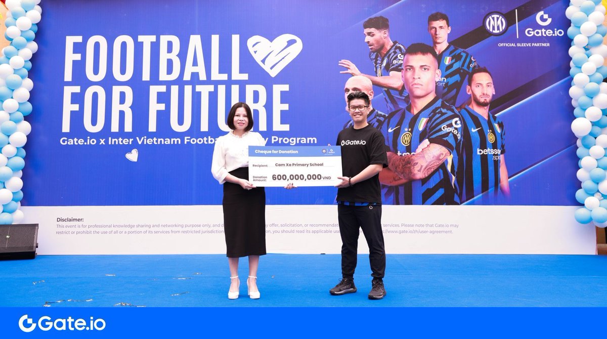 Gate's tweet photo. Football For Future: #Gateio x @Inter 
Vietnam Football Charity Program Launched! ⚽

A brand-new football field built by https://t.co/l3EgEtlXh7
Now ready at Cam Xa Primary School 🇻🇳

@Kevinlee_gate gave a speech at the venue
https://t.co/l3EgEtlXh7 contributes to campus football culture,
Empower the younger generation to pursue dreams! 

#GateioInter #footballforfuture