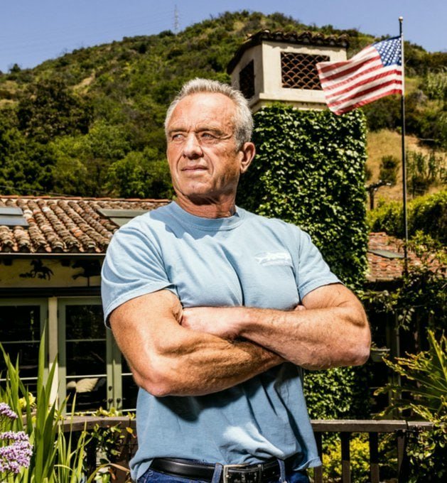 Do you support RFK Jr. Federally Banning schools from putting processed foods in kids’ lunches ? 

MAKE AMERICA HEALTHY AGAIN 

YES or NO ?