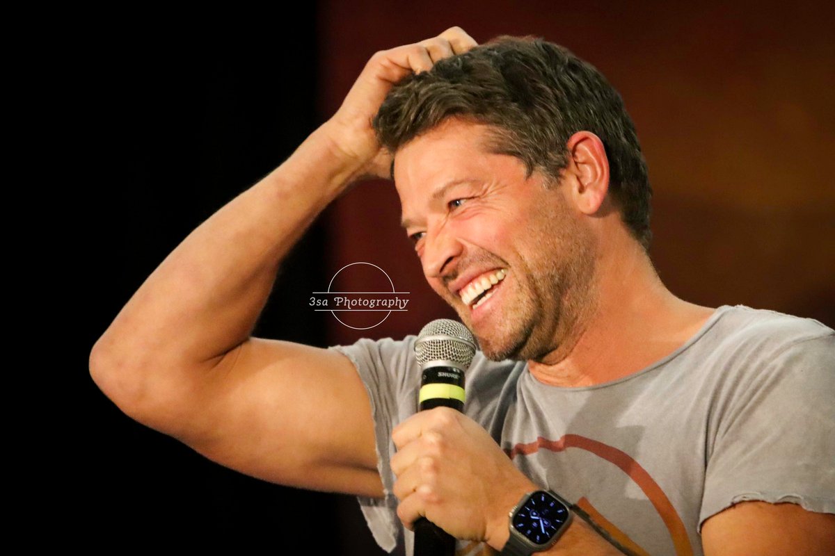 CathCubbs's tweet photo. @__mysticphotos @janeejames73 @shutupjaff @angel8782 Goddammit stop this..... I'm wavering a little (only a little..) I need to have some #teamshave pics to help me through....@3saPhotography help me 🤣❤️ https://t.co/FUN3dGjpjy