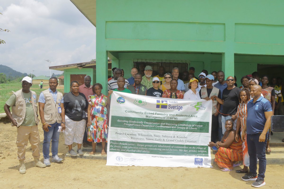 FAOLiberia's tweet photo. #FAO and #UNDP organized a joint mission to project funded by #SIDA, titled “Community-Based Forestry and Protected Area Management #CBFM The #Swedish_Embassy visits the Salayea Authorized Forest Community with EU delegates #France #Ireland and #Germany, along with #FDA https://t.co/SyJxrhqc7J