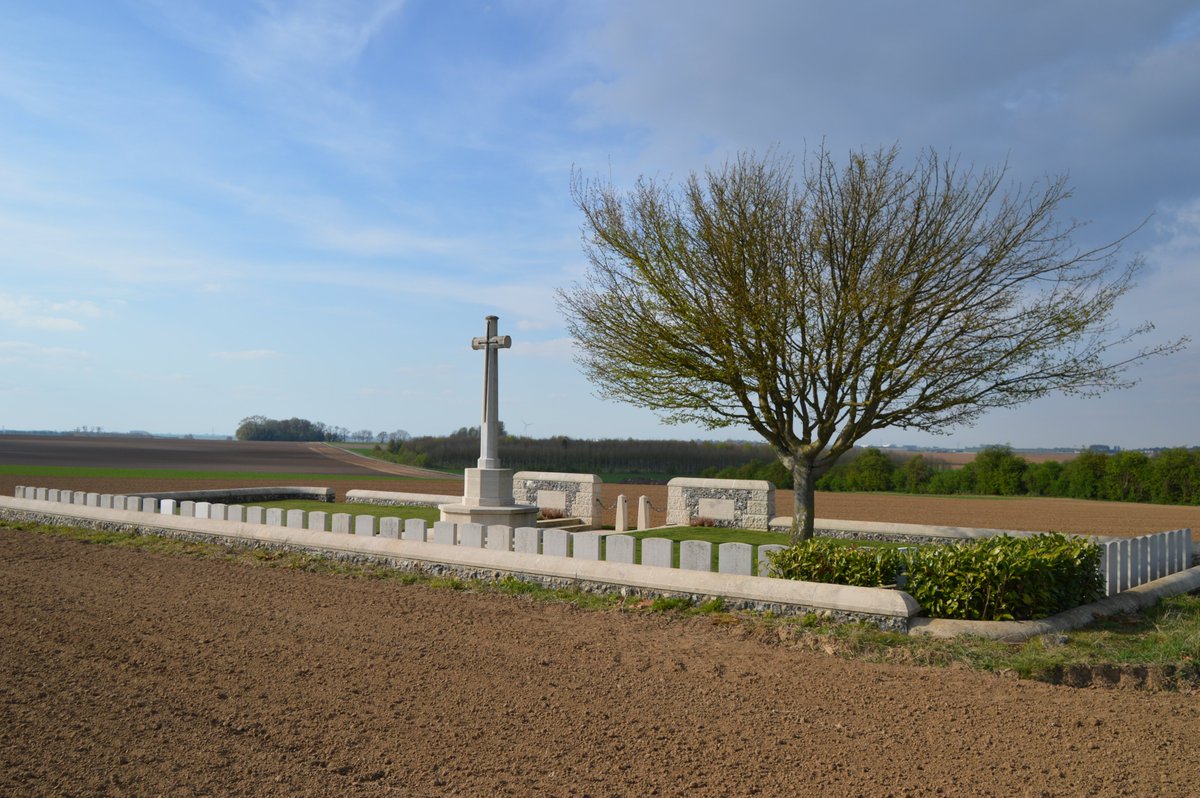 SamGascoyne2's tweet photo. Remembering today: the 108th Anniversary of the Battle of Arras and all those who went over the top in a snow storm only to pay the ultimate sacrifice. https://t.co/Ehb7E0LPb5