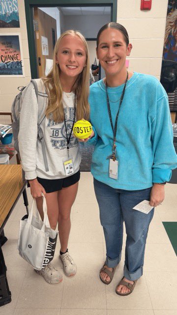 FHS Softball tweet media