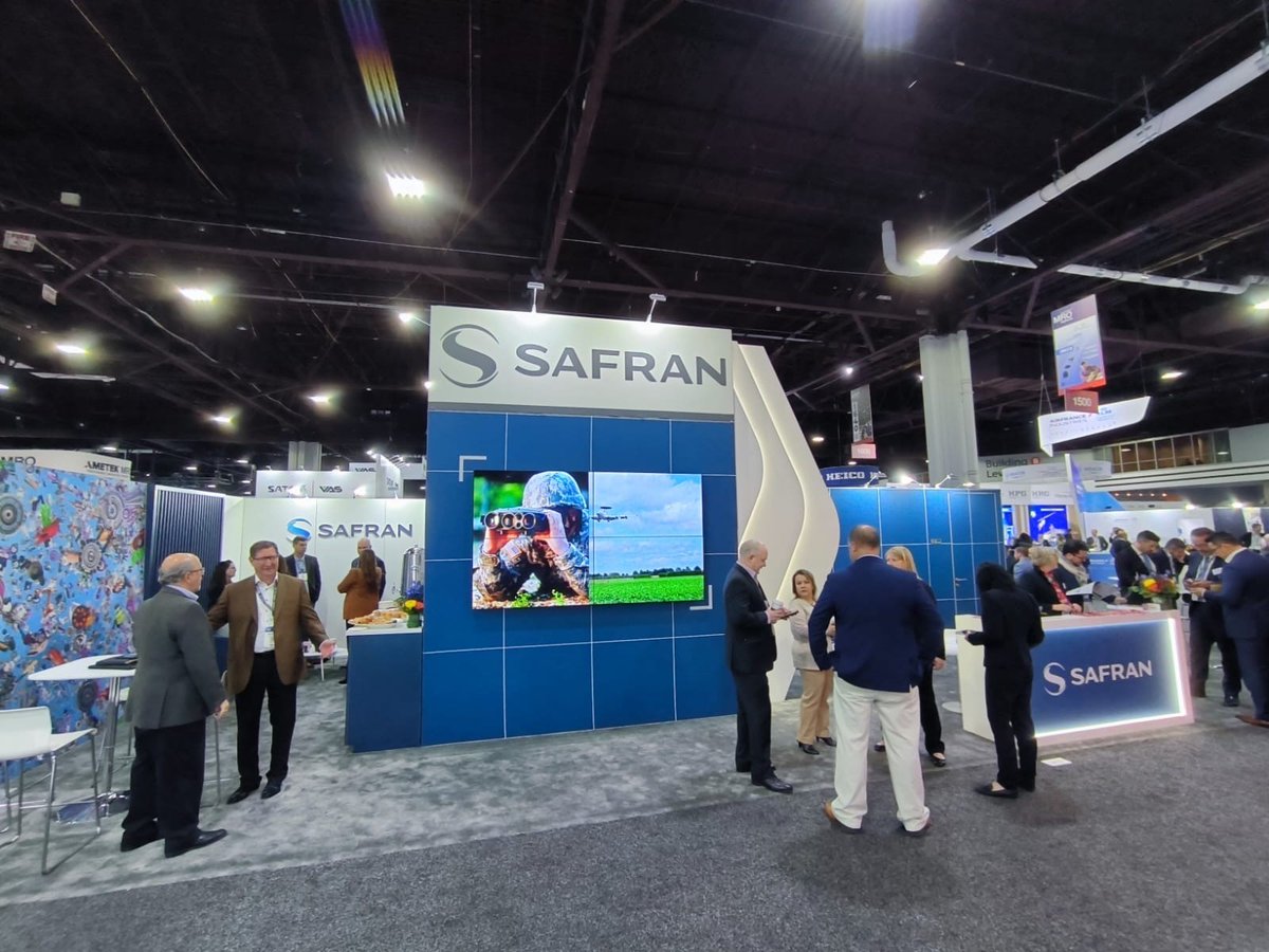 SafranEngines's tweet photo. Safran Aircraft Engines at MRO Americas in Atlanta! ✈️🇺🇸
🌟 Meet our teams at booth #1423 to discover our cutting-edge solutions to best serve our airline customers worldwide. 🌍 #AvMRO #MROAM https://t.co/h4jcaBdzgJ
