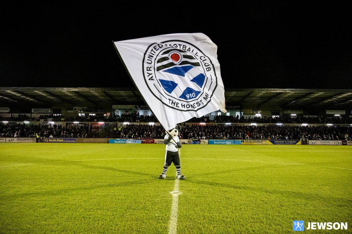 🏡😍

Friday night under the lights.

Be there.

🎟️ ayrunitedfc.co.uk/falkirk-h-tick…

#WeAreUnited