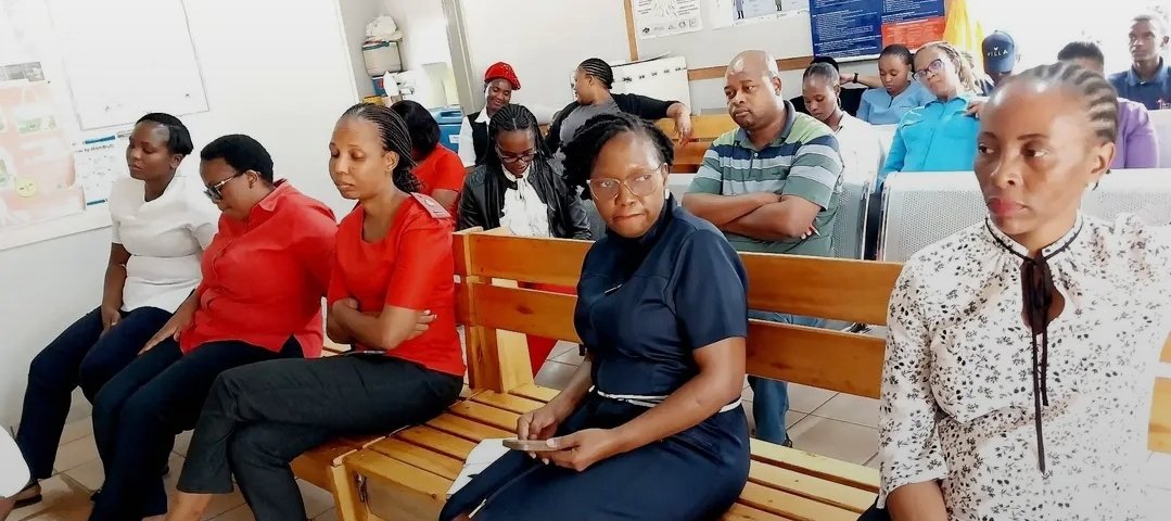 swadnu's tweet photo. Zulwini Setelite Clinic Visit

Today leaders of the National Office Bearers visited Setelite Clinic in a courtesy visit where issues pertaining Union Operations, Liberty &amp; Members welfare were discussed. 

NOBs were welcomed by the Hhohho Regional Chairperson Cde Mbutfo Magagula. https://t.co/xd0WE7JQ06