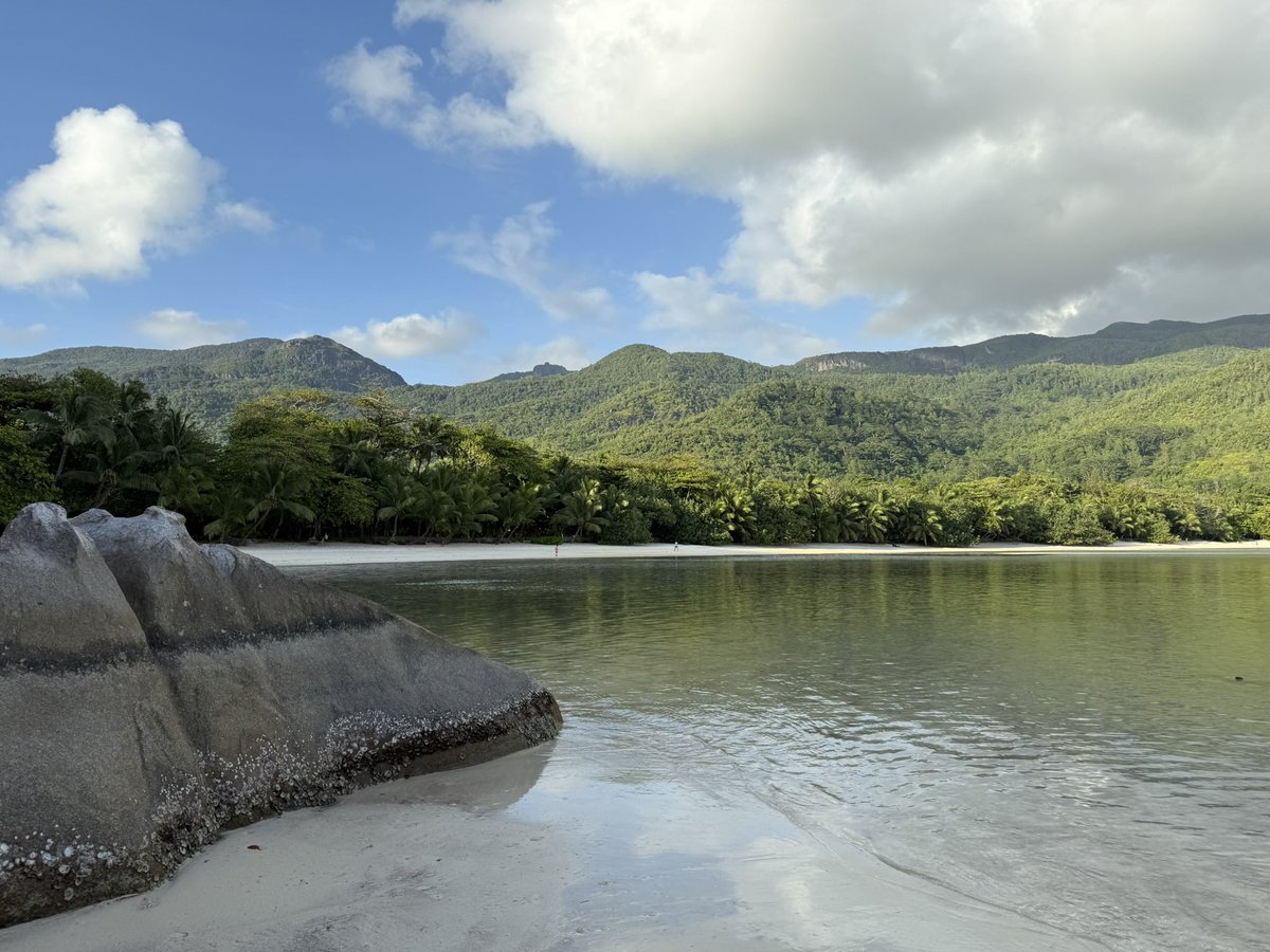 IceTiii's tweet photo. Guess where this is! I’d love to book a trip here with @travalacom”
 #TravelWithCrypto or #Travala https://t.co/gPwGUVNllt