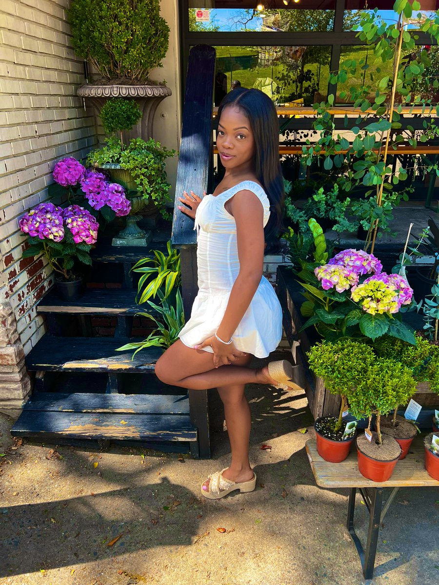 naturalHIGH_'s tweet image. trip to the farmer’s market 🍅🥬