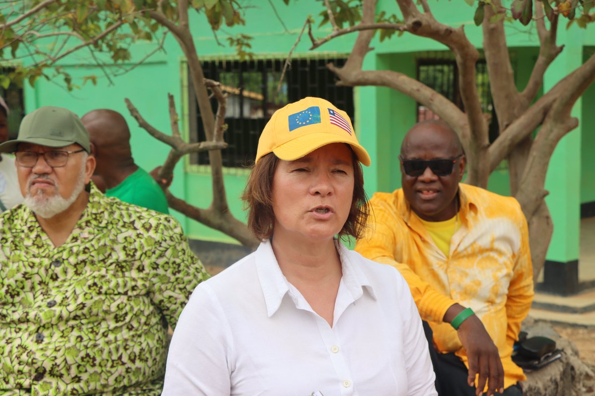 FAOLiberia's tweet photo. #FAO and #UNDP organized a joint mission to project funded by #SIDA, titled “Community-Based Forestry and Protected Area Management #CBFM The #Swedish_Embassy visits the Salayea Authorized Forest Community with EU delegates #France #Ireland and #Germany, along with #FDA https://t.co/SyJxrhqc7J