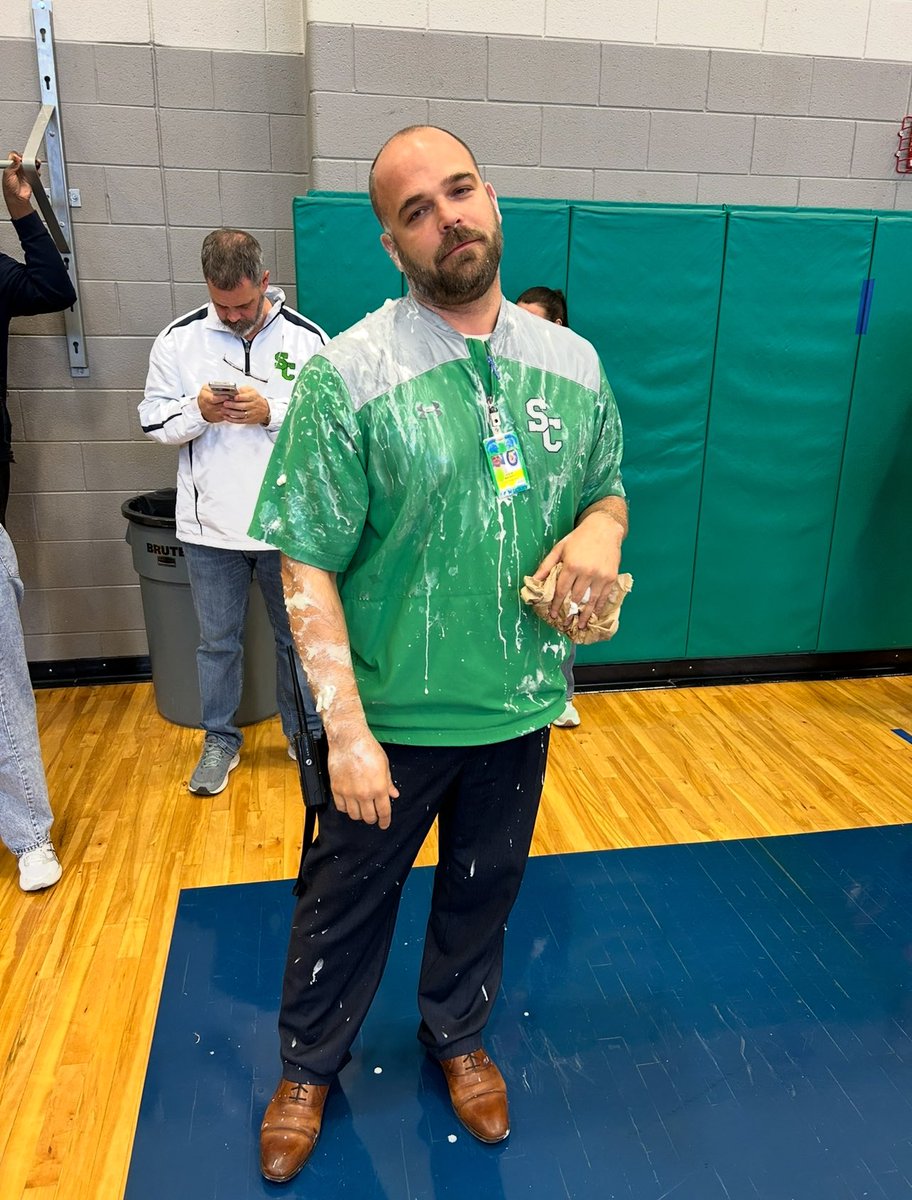 Happy day 3 of Assistant Principal appreciation week! Thank you for going above and beyond for the students and staff! We appreciate your dedication!
<a href="/StCharlesHS/">St Charles High School</a> @ccpsvpjm