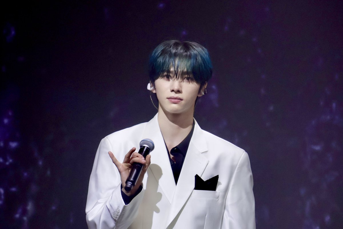 vickyy_bubu's tweet photo. 🌦️

#WHIB #휘브 #JINBEOM  #진범 https://t.co/zctRe27jQC