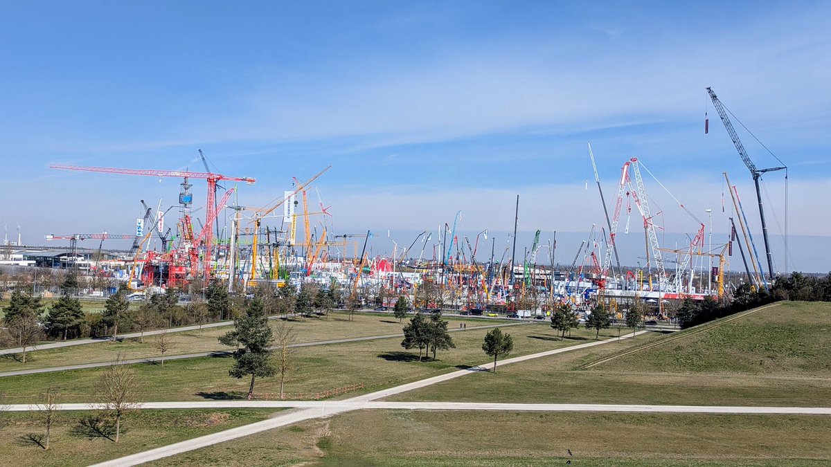 Soso, das ist sie also, die größte Messe der Welt.